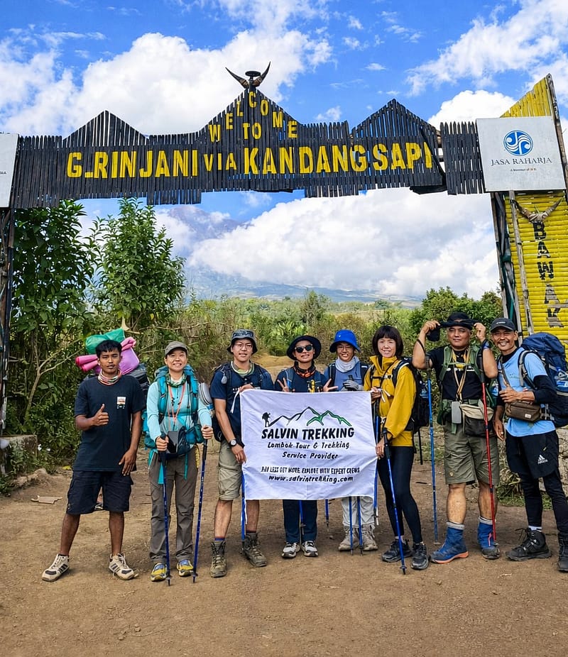 mount rinjani trekking